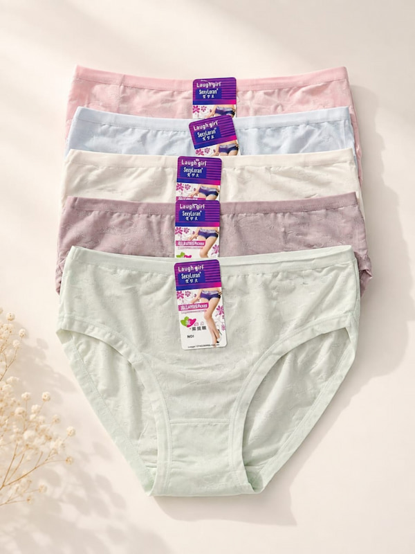 Soft cotton women's essentials