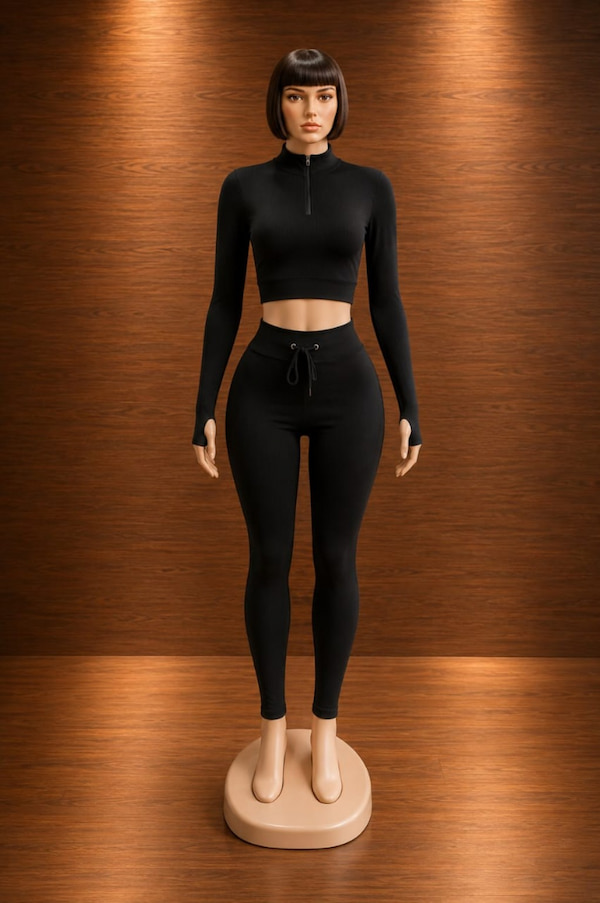 Women's activewear set